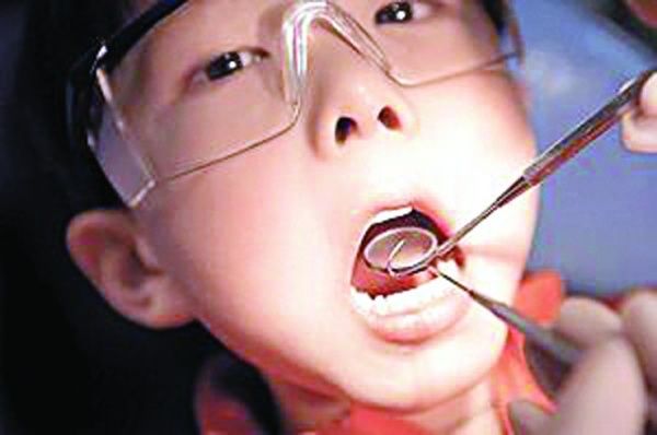 宝妈们看过来！天津种植牙医院将带你了解小孩牙齿反颌怎么办