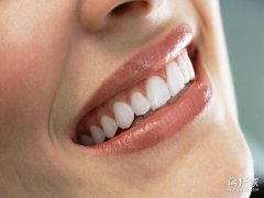 不同程度的牙本质敏感的治疗方法有所不同